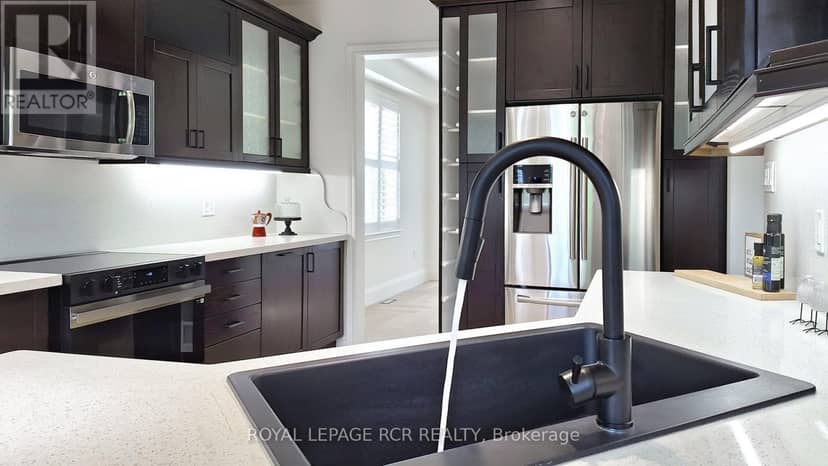 75 Dr. George Burrows Parkway — photo 16 of 40