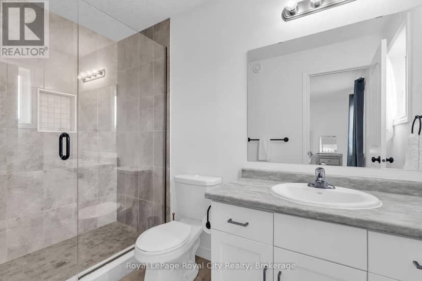 7 - 269 Watson Parkway N — photo 19 of 40