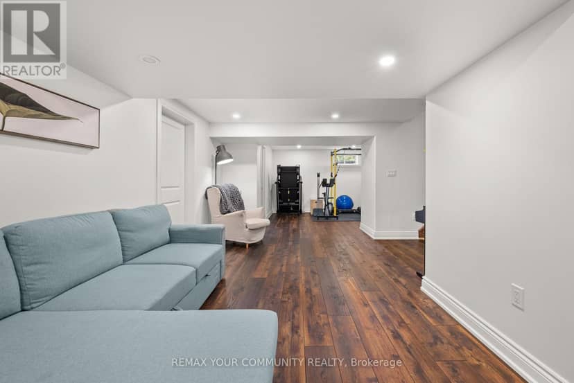 14 McCrae Crescent — photo 24 of 38