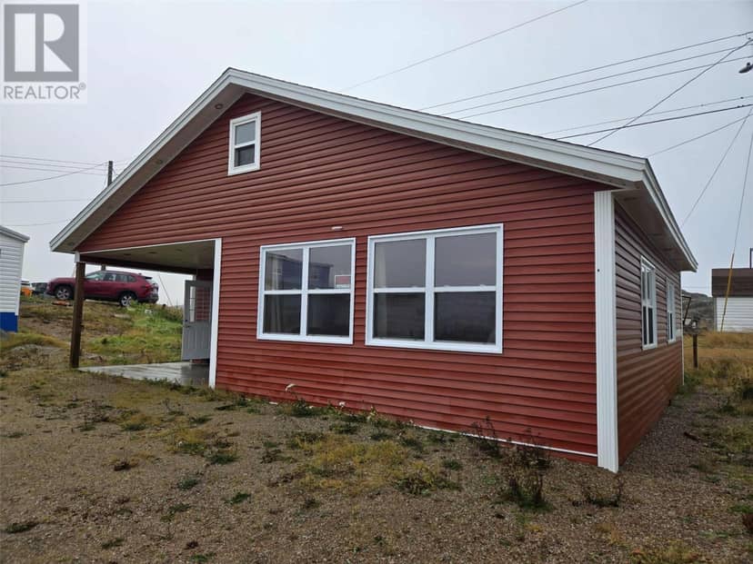 74, 82, 82A Little Harbour Road — photo 3 of 31