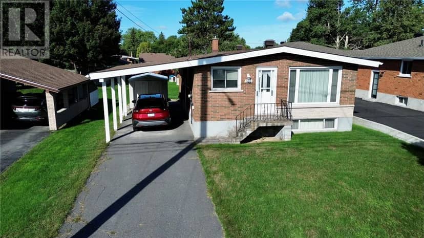 645 Churchill Avenue — photo 1 of 18