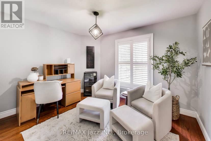 45 Windsor Valley Place — photo 20 of 40