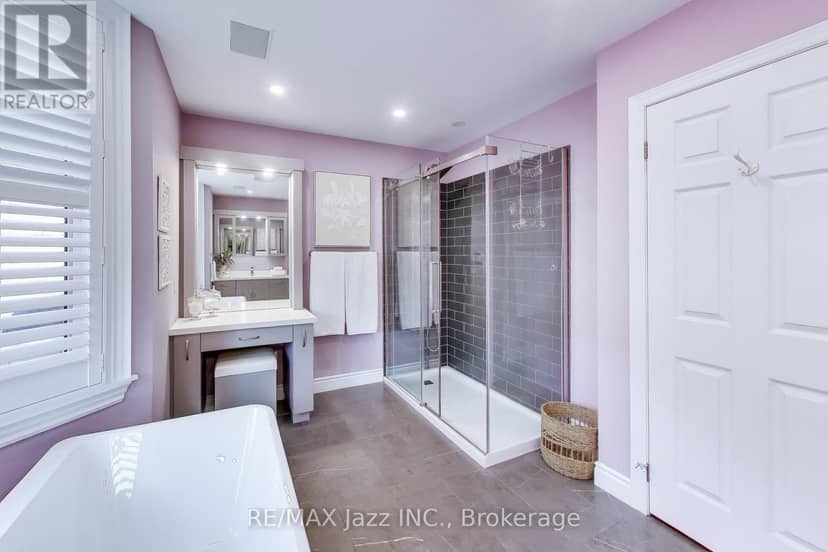 45 Windsor Valley Place — photo 28 of 40
