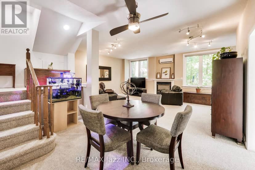 45 Windsor Valley Place — photo 33 of 40