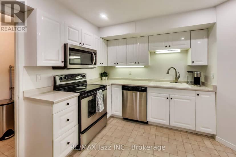 45 Windsor Valley Place — photo 34 of 40