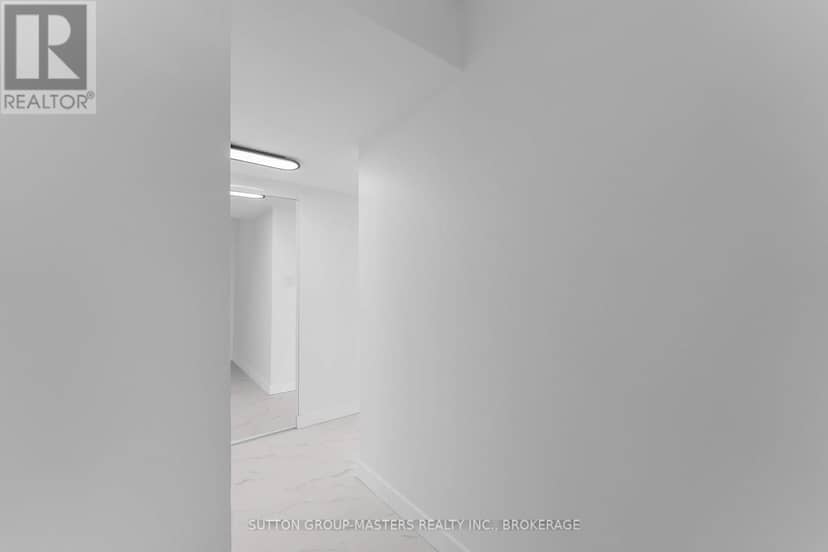 801 - 165 Ontario Street — photo 12 of 40