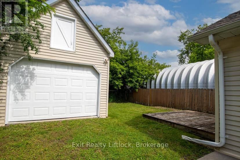 849 Water Street — photo 27 of 30