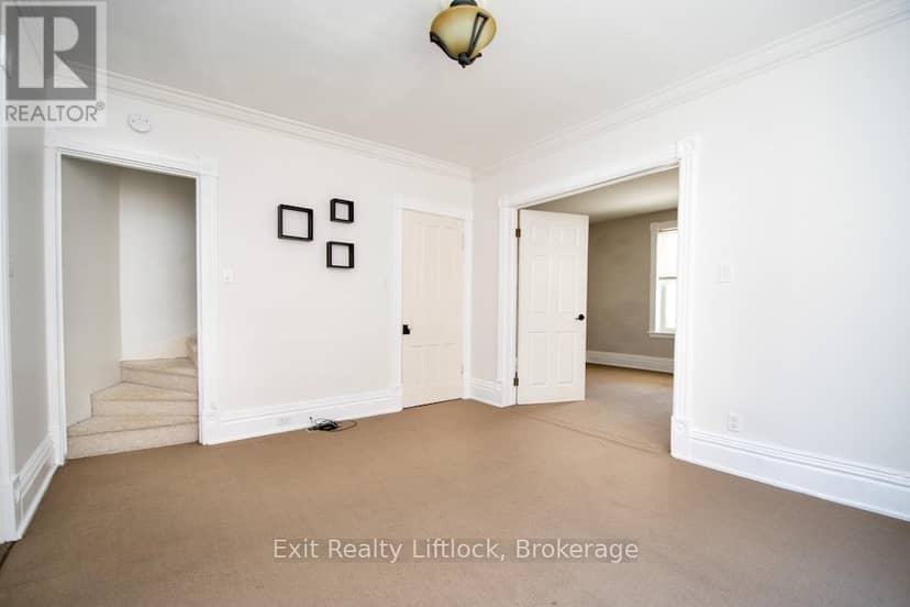 849 Water Street — photo 4 of 30