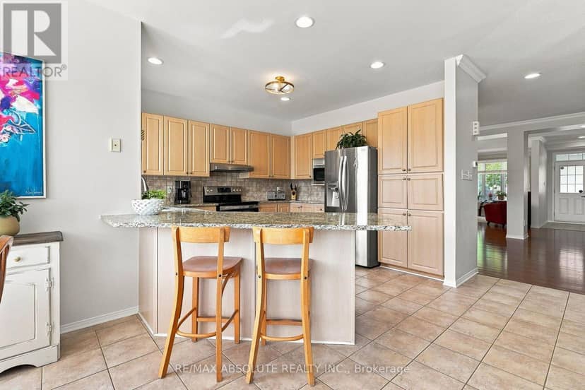2158 Valenceville Crescent — photo 14 of 40