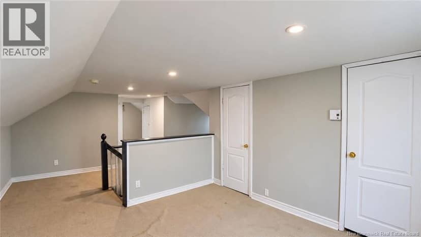 470 Riverside Drive — photo 29 of 40