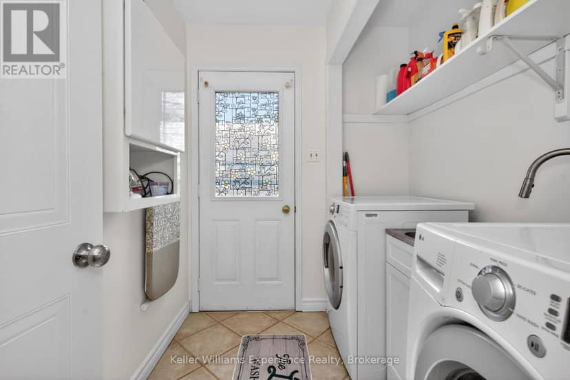 933 Playfair Road — photo 29 of 40