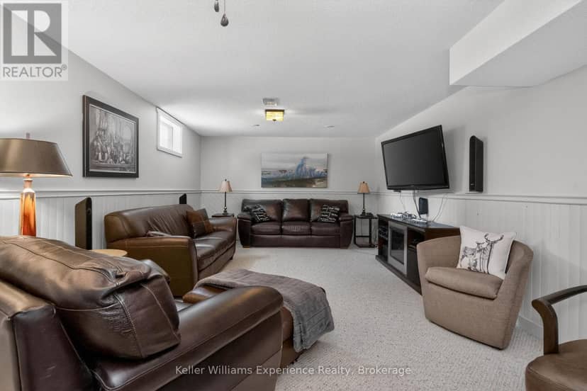933 Playfair Road — photo 32 of 40