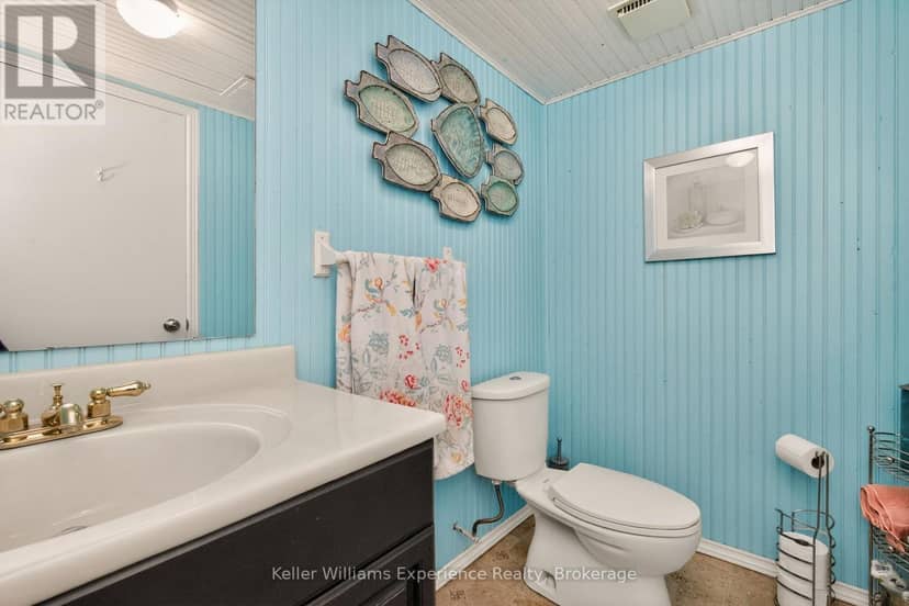 933 Playfair Road — photo 40 of 40