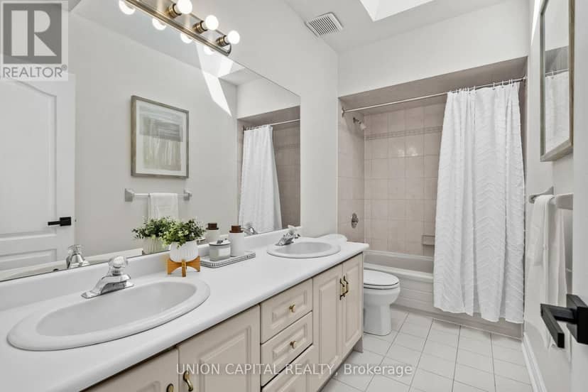 99 Abitibi Avenue — photo 18 of 27