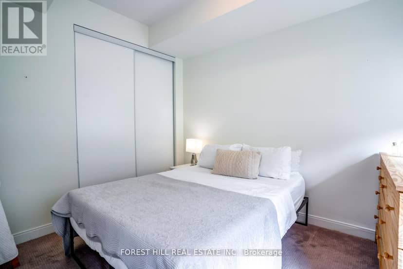 103 - 21 Scollard Street — photo 17 of 21
