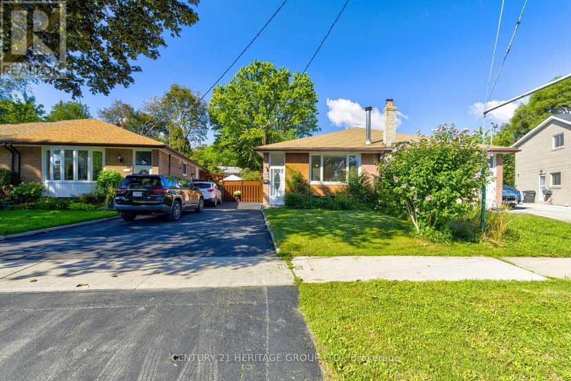 117 Marbury Crescent, Toronto, photo 2