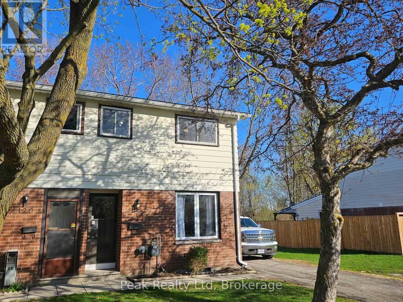122 Keats Drive — photo 2 of 21