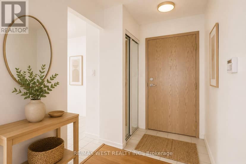 707 - 88 Corporate Drive — photo 2 of 36
