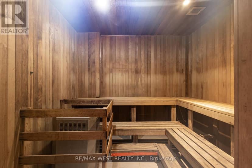 707 - 88 Corporate Drive — photo 23 of 36