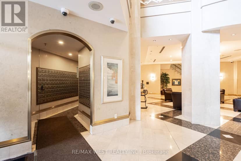707 - 88 Corporate Drive — photo 32 of 36