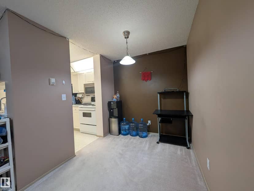 #310 17467 98A AV NW, Edmonton, photo 8