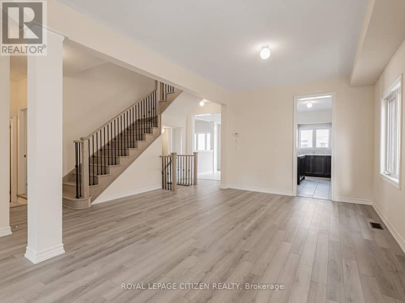 4 Heather Fullerton Road — photo 5 of 36
