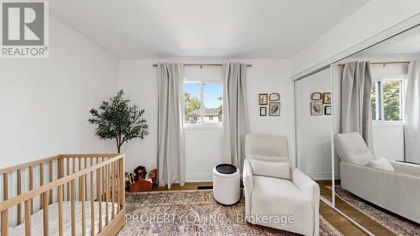 32 Hodgins Avenue — photo 32 of 40