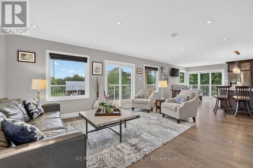 8538 Old Shiloh Road, Georgina, photo 4