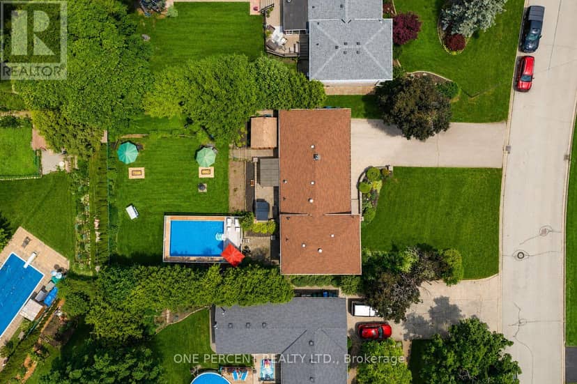 25 Hilltop Drive — photo 4 of 40