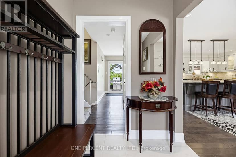 25 Hilltop Drive — photo 6 of 40