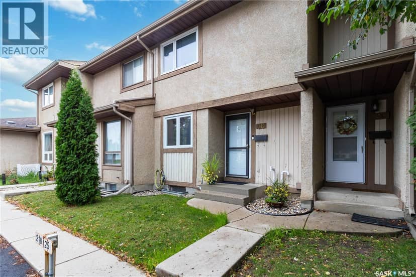 30 1128 McKercher DRIVE, Saskatoon, photo 2