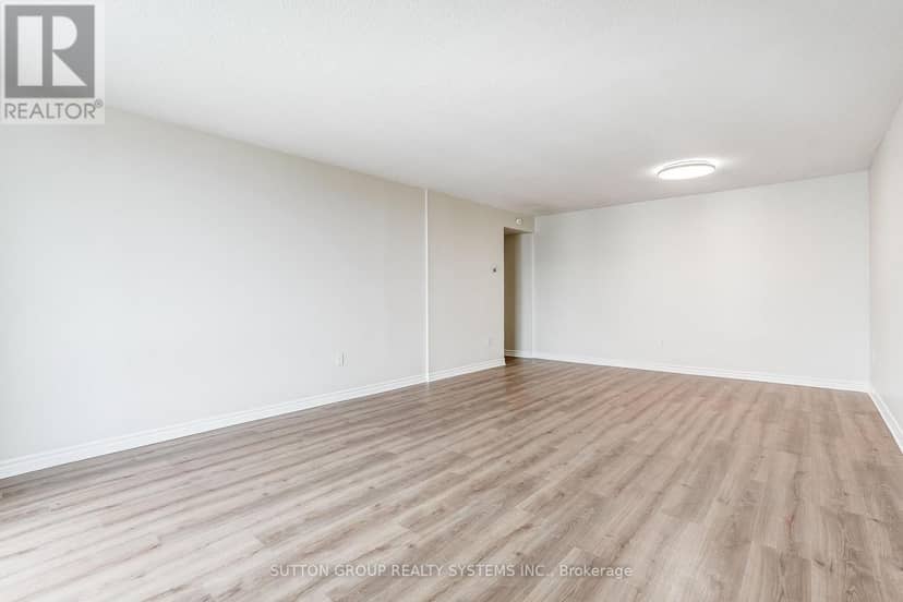 1211 - 1100 Caven Street — photo 9 of 38