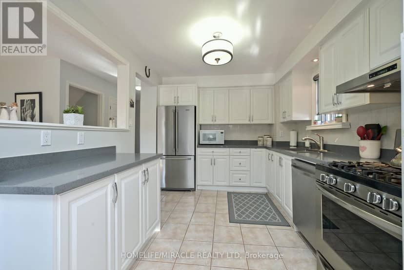 27 - 121 Falconer Drive — photo 9 of 30