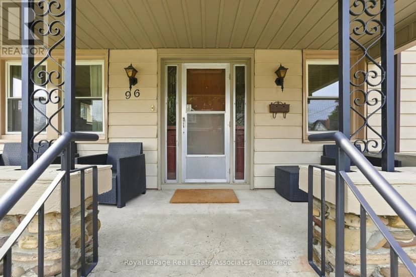 96 Huxley Avenue S — photo 6 of 40