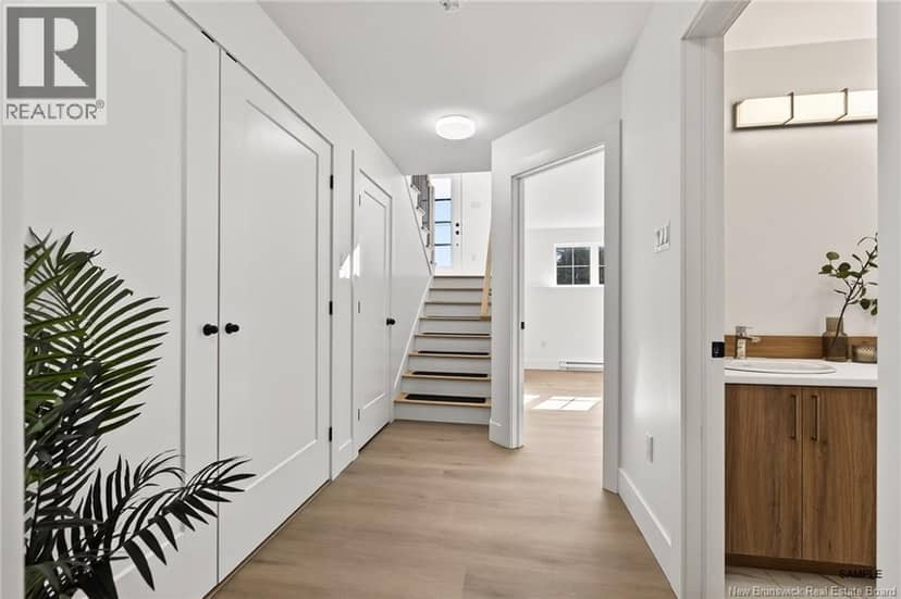 28 Adéo-Rose Street — photo 23 of 37