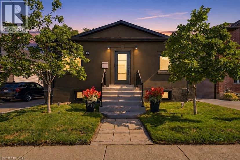 19 GROVE Street — photo 1 of 40