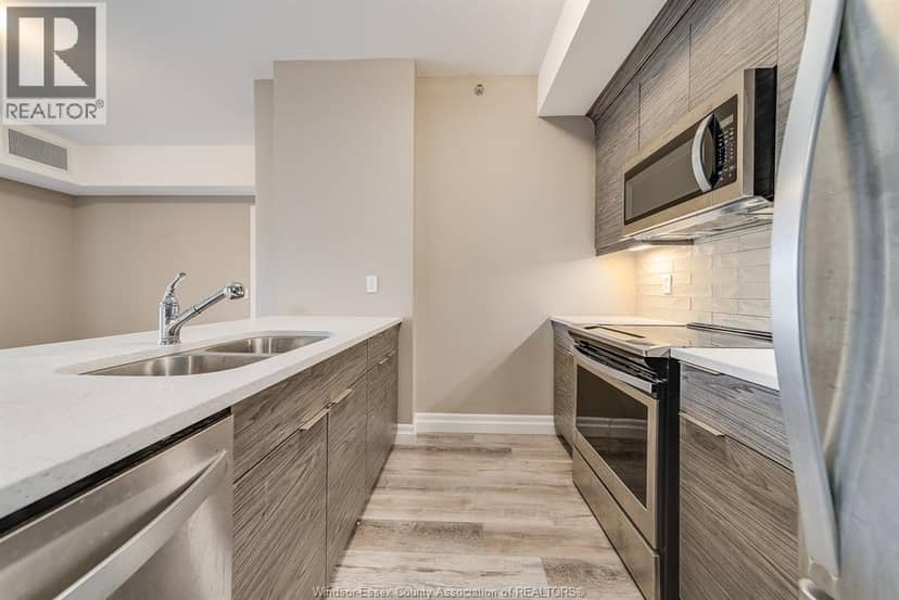 955 OUELLETTE AVENUE Unit# 405 — photo 13 of 29