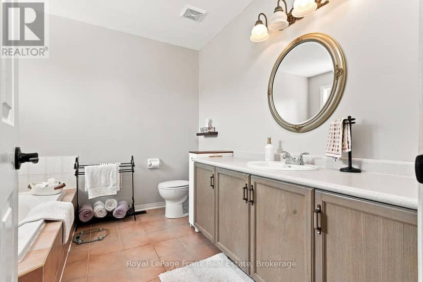 39 McIvor Street — photo 24 of 40
