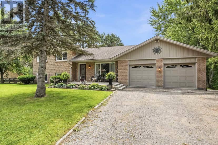 32 Jacobsen Boulevard — photo 3 of 40