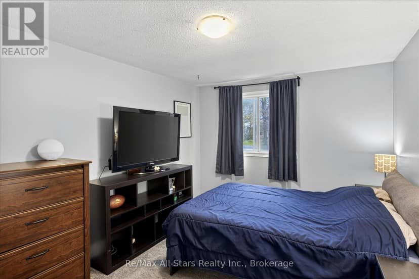 1558 Highway 7A — photo 19 of 38