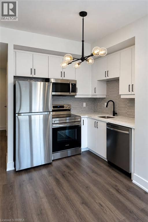 575 CONKLIN Road Unit# 226 — photo 9 of 26