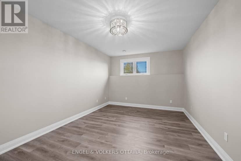 1457 Waters Edge Way — photo 32 of 40
