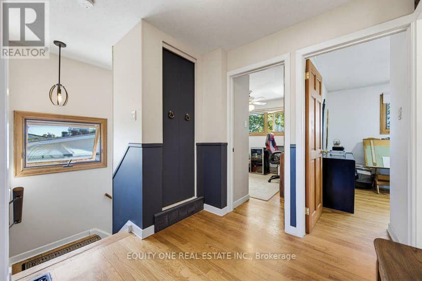 45 Southview Crescent — photo 34 of 40