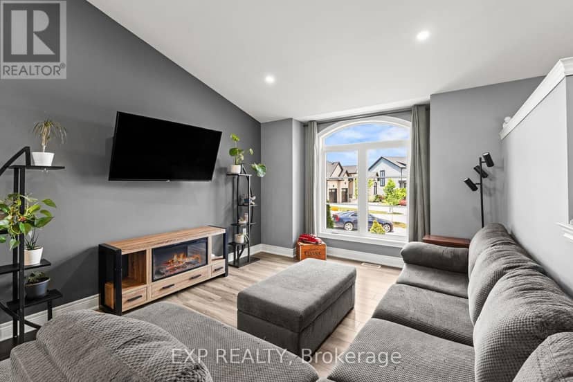 2756 Arrowsmith Court — photo 8 of 40