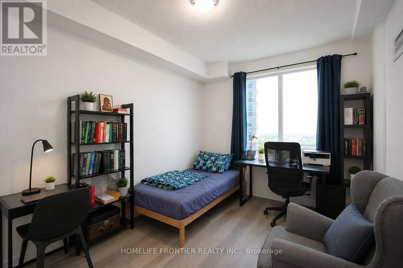 1810 - 7165 Yonge Street, Markham, photo 5