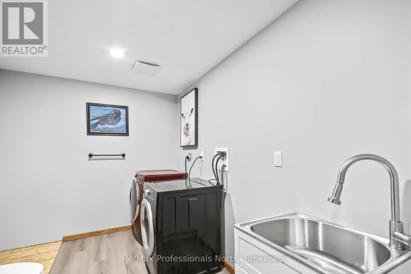 1420 Echo Lake Road — photo 9 of 40