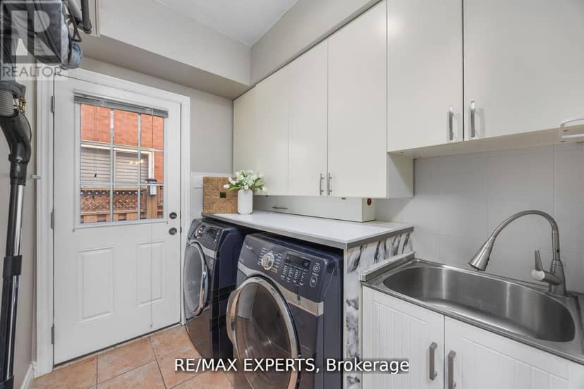 482 Malaga Road — photo 15 of 39