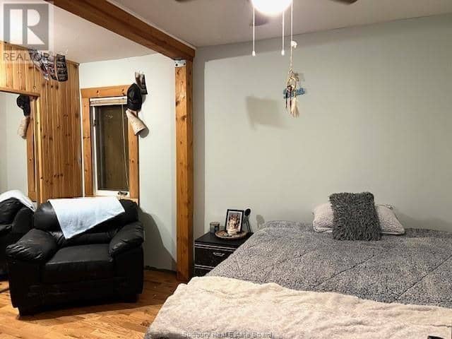 22B Champagne Avenue — photo 11 of 30