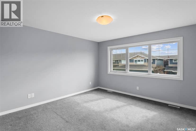 217 4002 Sandhill CRESCENT — photo 14 of 33