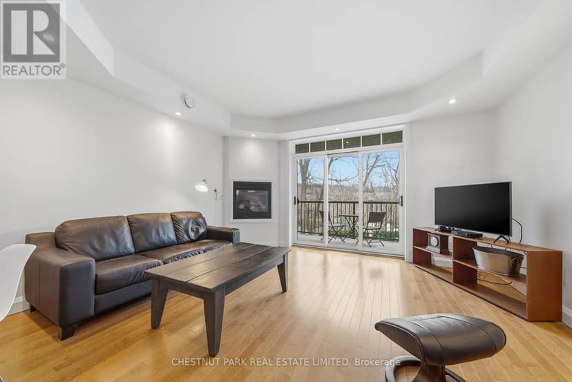 2 - 4 Bridge Street — photo 13 of 40